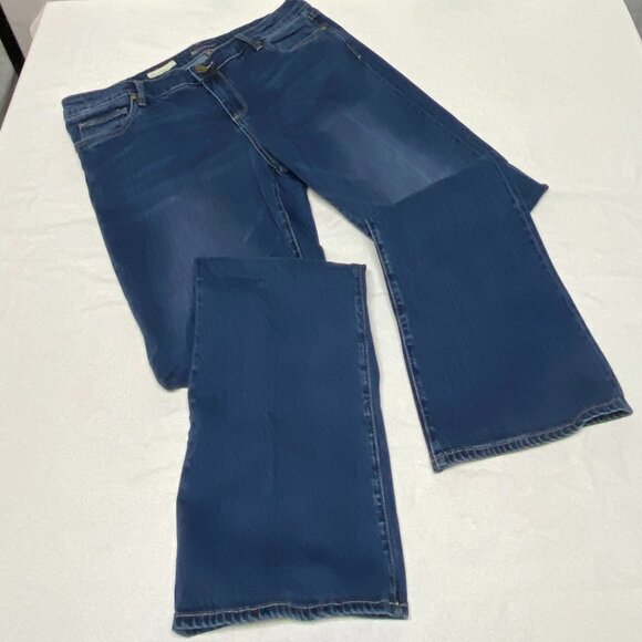 High Rise Karen Baby Bootcut Faded Denim Jeans Medium Wash Kut from the Kloth 14 - Picture 8 of 13
